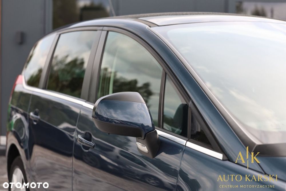 Peugeot 5008 - 16
