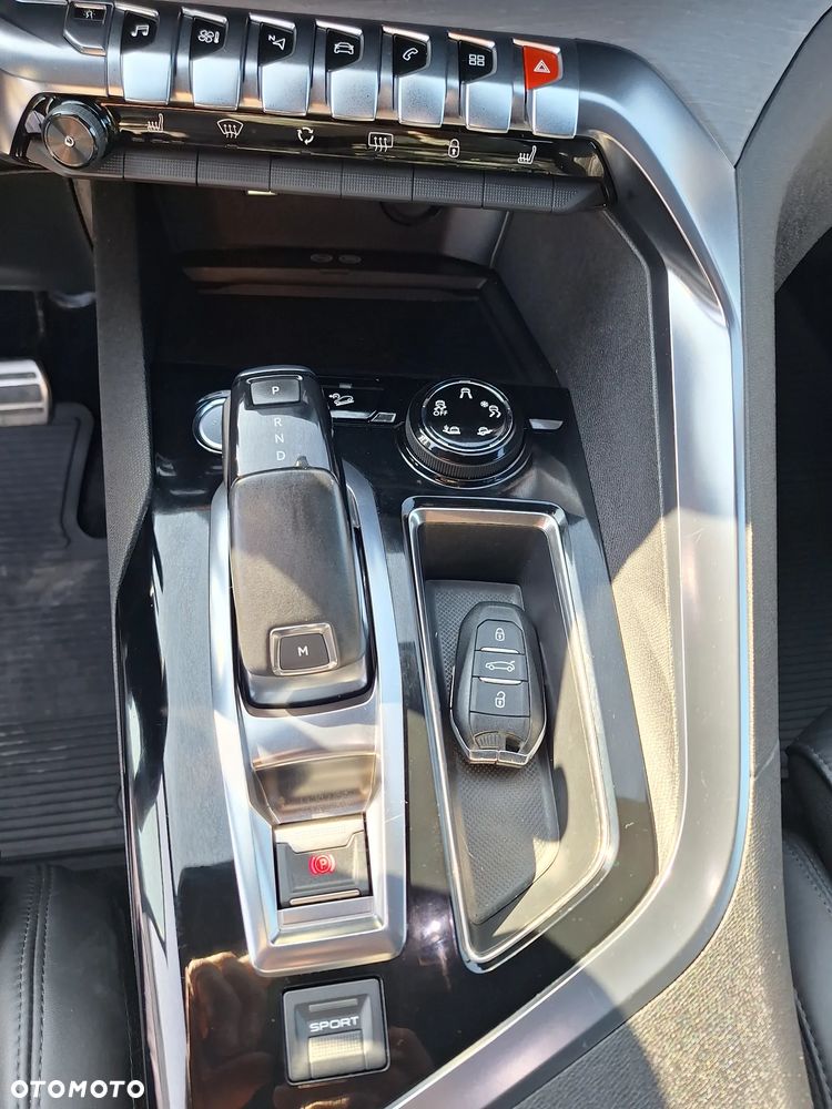 Peugeot 3008 BlueHDi 180 Stop & Start EAT6 GT - 14