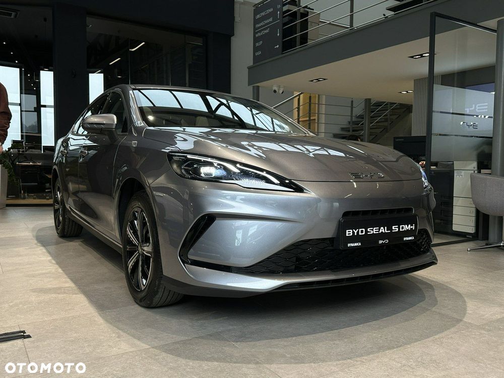 BYD Seal 5 - 7