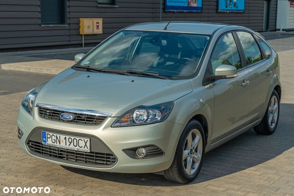 Ford Focus 1.6 Titanium - 2