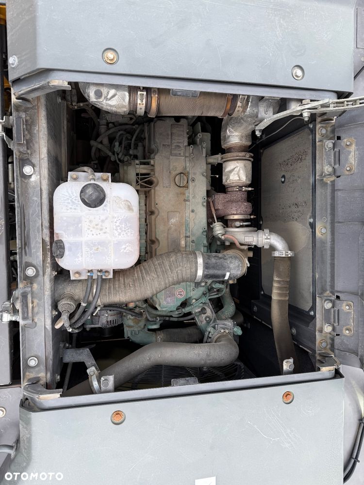 Volvo EC 250 EL - 22