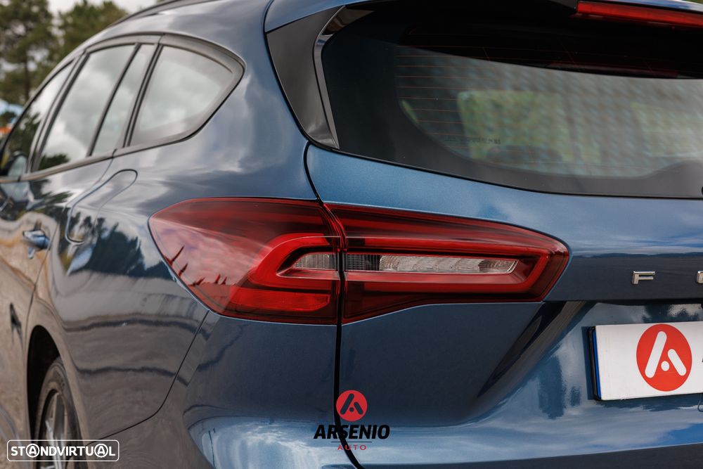 Ford Focus SW 1.0 EcoBoost Hybrid Aut. ST-LINE - 16