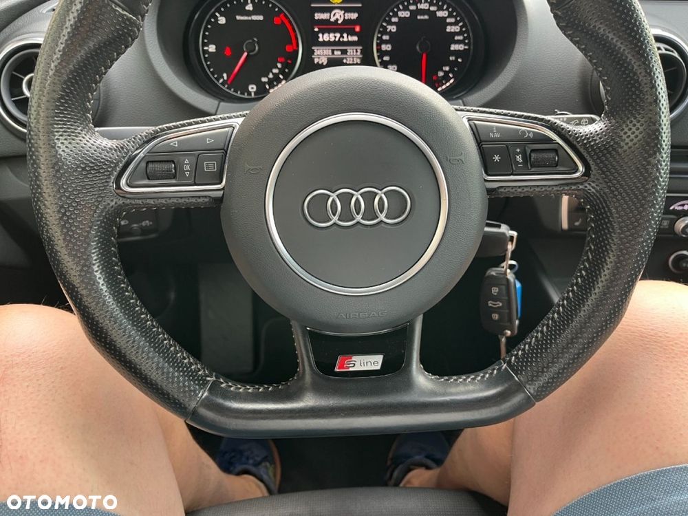 Audi A3 Sportback 2.0 TDI (clean diesel) S tronic S line Sportpaket - 18