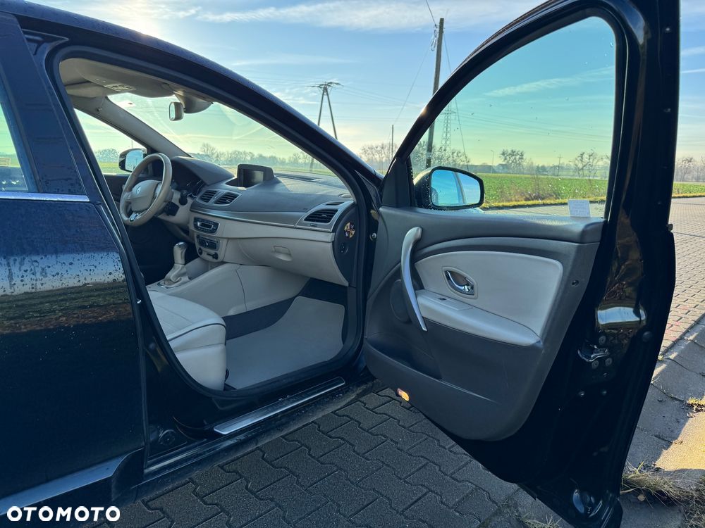 Renault Fluence 1.6 16V Life - 23