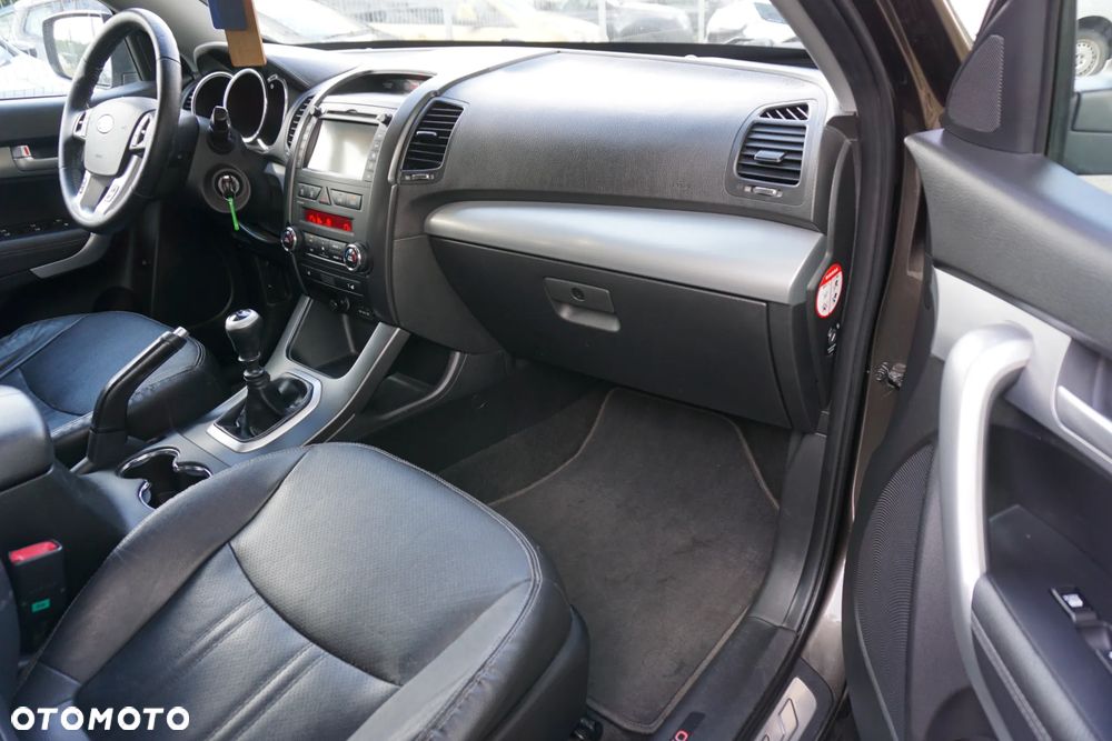 Kia Sorento 2.0 CRDi Voyage 2WD - 15