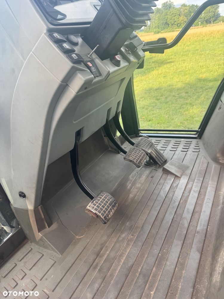 Massey Ferguson 8250 PowerControl - 19