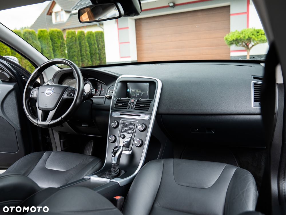 Volvo XC 60 D3 Geartronic Kinetic - 38