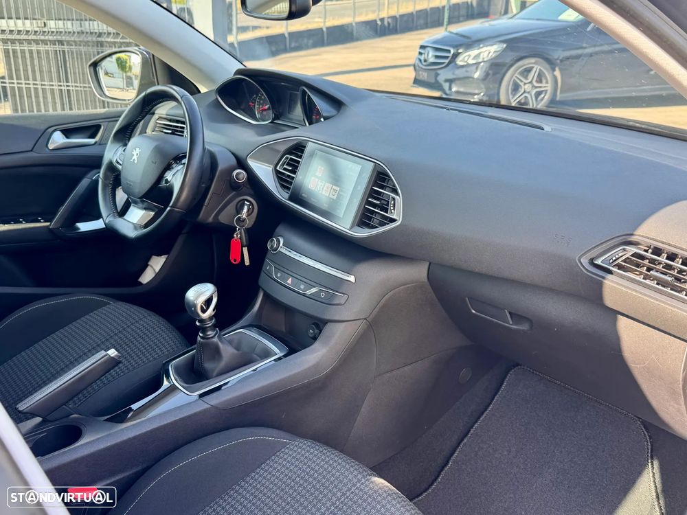 Peugeot 308 SW BlueHDi 120 Stop & Start Active - 10