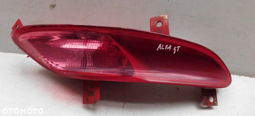 lampa przeciwmgielna prawa ALFA ROMEO GT - 1