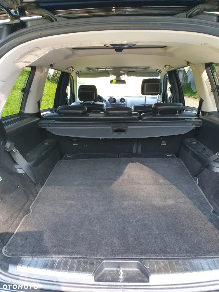 Mercedes-Benz GL 450 CDI - 12