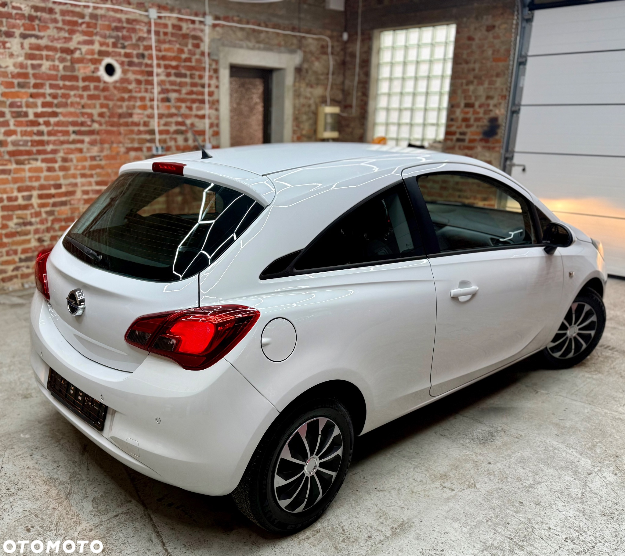 Opel Corsa 1.4 Color Edition - 4
