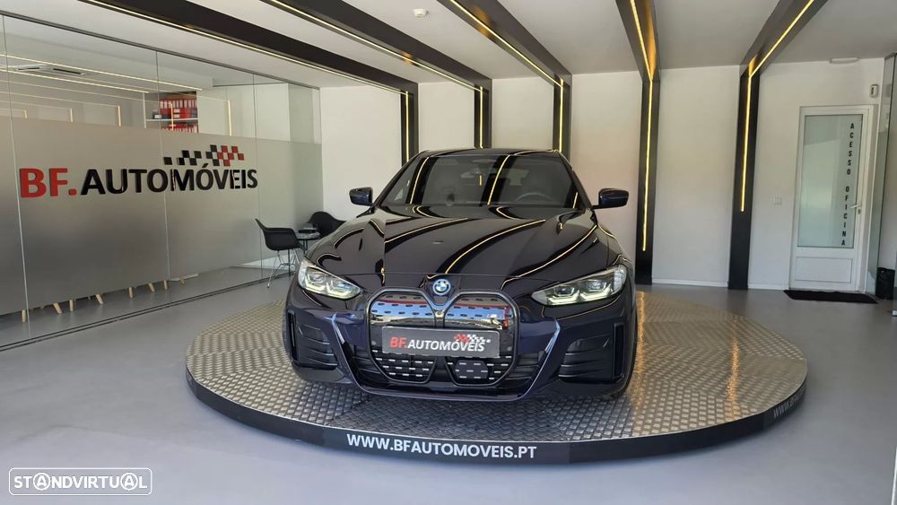 BMW i4 eDrive35 Pack Desportivo M Pro - 12