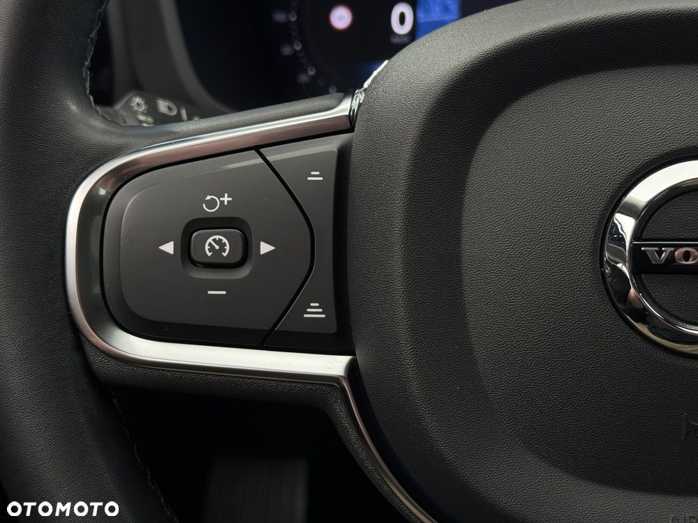 Volvo XC 60 2022