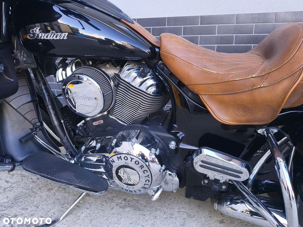 Indian Roadmaster - 7