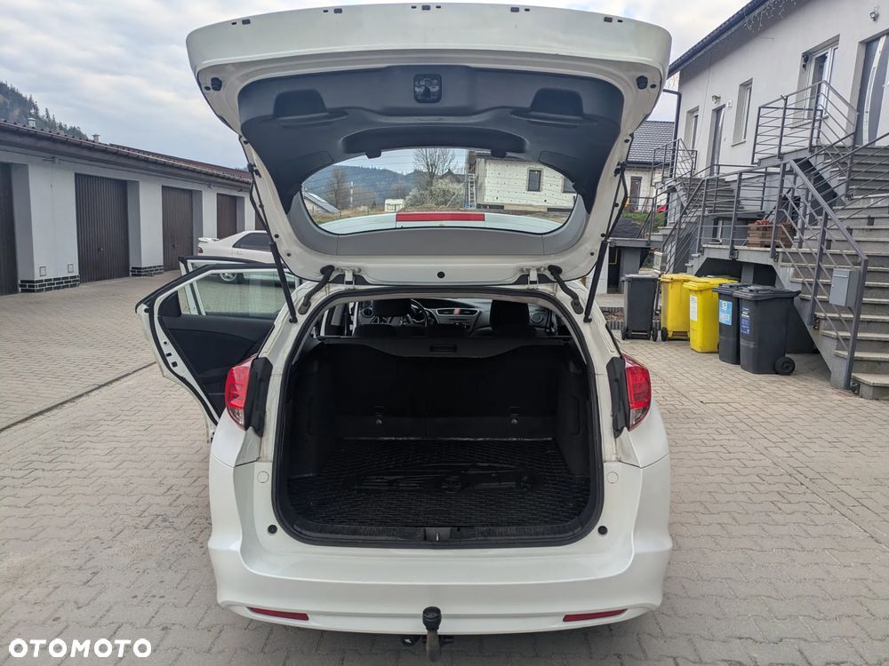 Honda Civic 1.6 i-DTEC Lifestyle Black Edition - 8