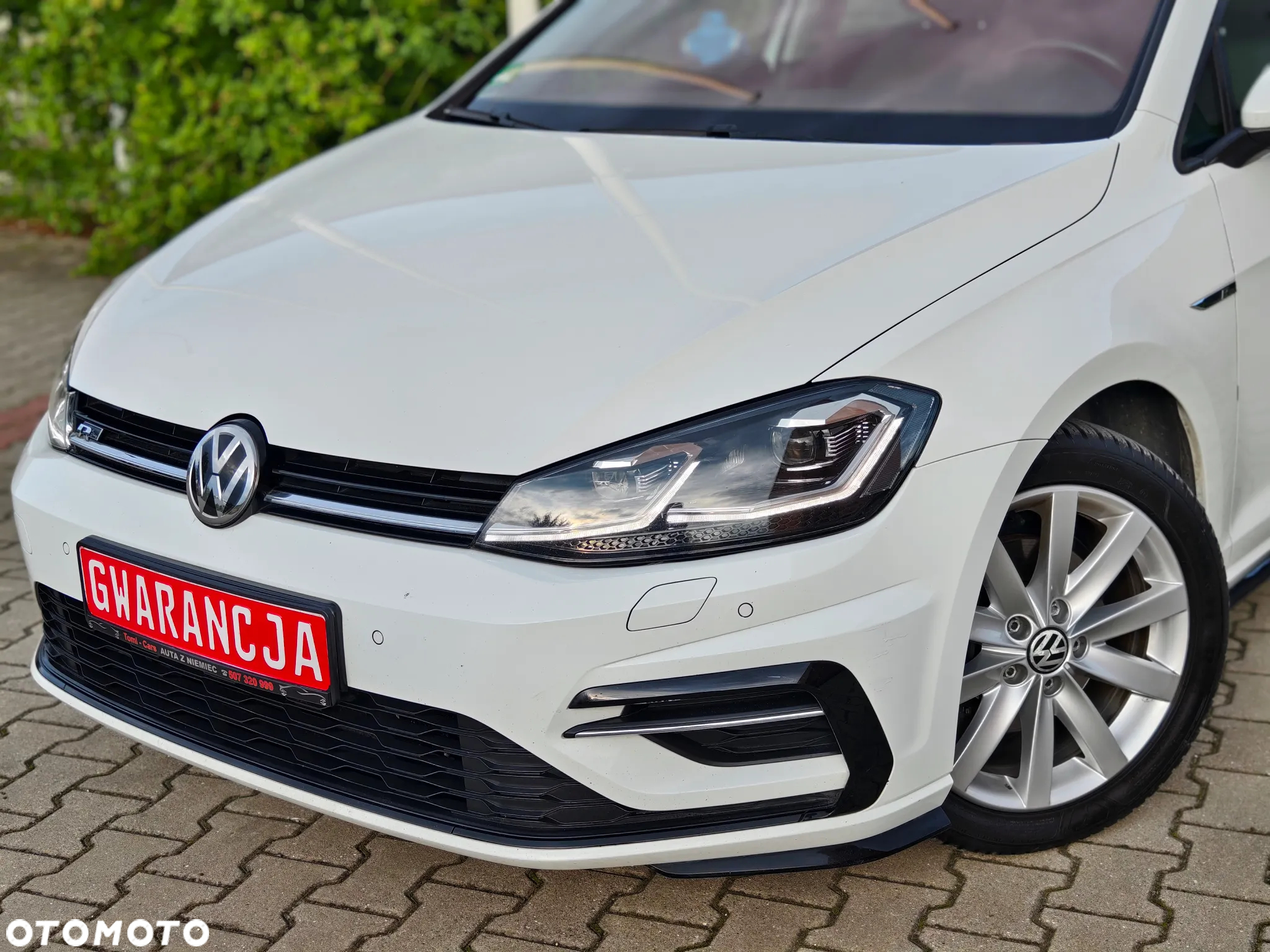 Volkswagen Golf 2.0 TDI SCR Highline - 34