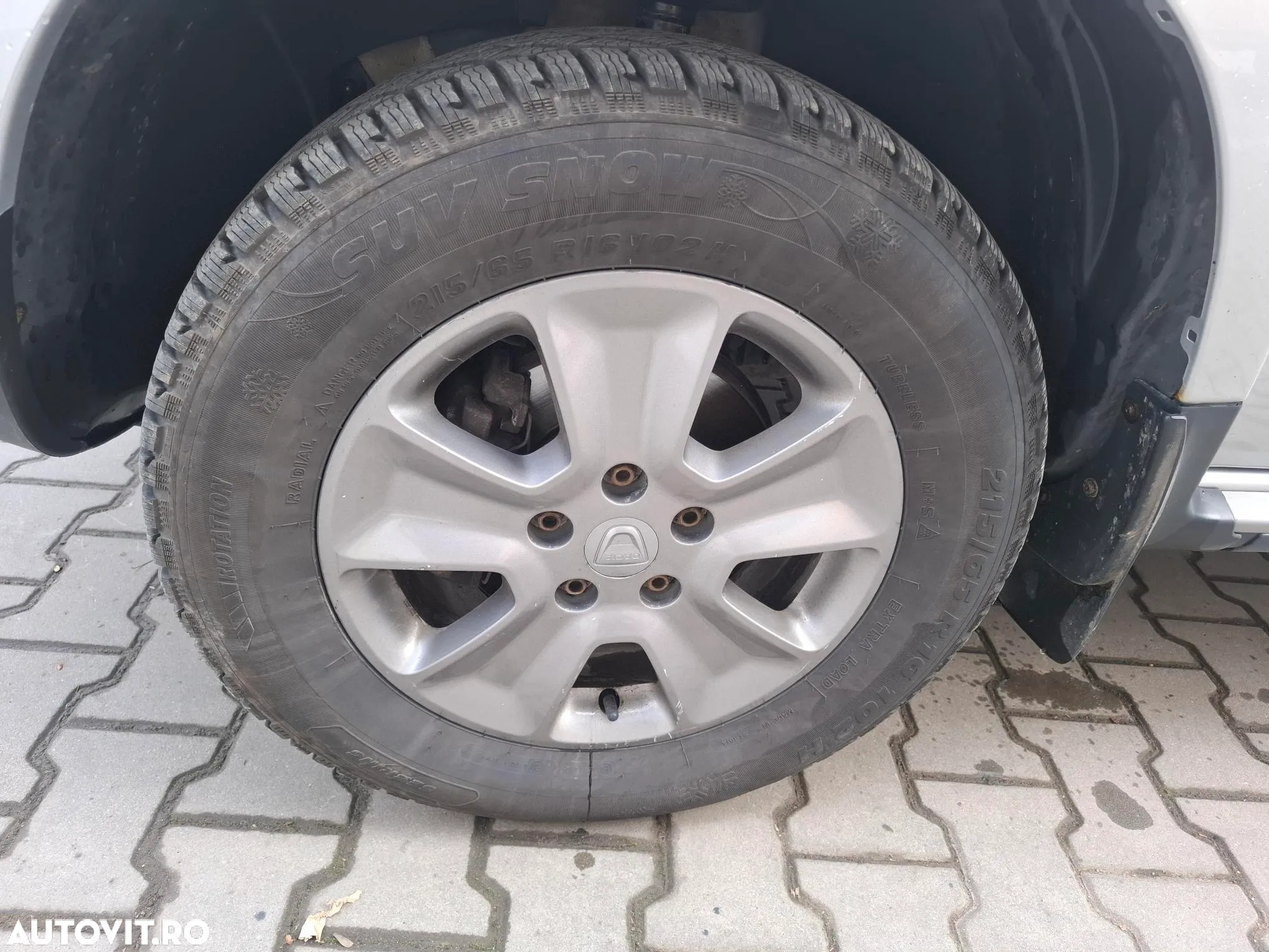 Dacia Duster 1.5 dCi 4x4 Laureate - 4