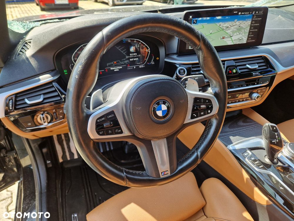 BMW Seria 5 520d xDrive mHEV M Sport sport - 15