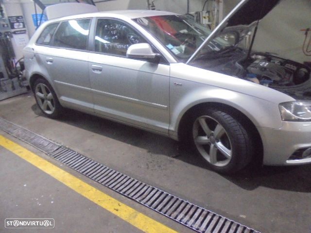 Carro  MOT: BKC  BLS  CXVEL: JCR, KBL, LHLUB, MDZ AUDI A3 2009 1.9TDI 105CV 3P CINZA DIESEL - 2