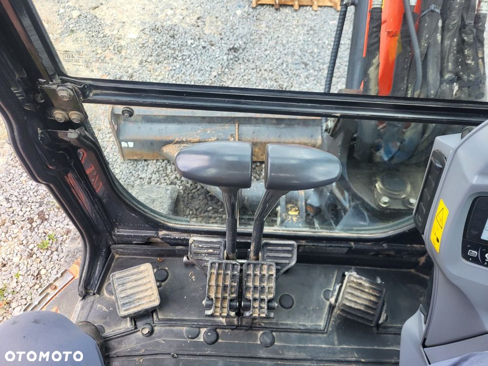 Kubota U55-4 - 15
