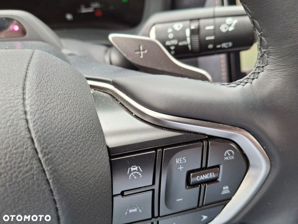 Lexus LBX 1.5 Hybrid Cool - 15