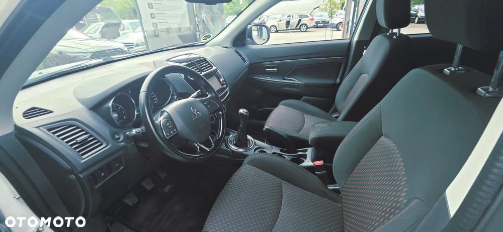 Mitsubishi ASX 1.6 2WD Comfort Edition - 31