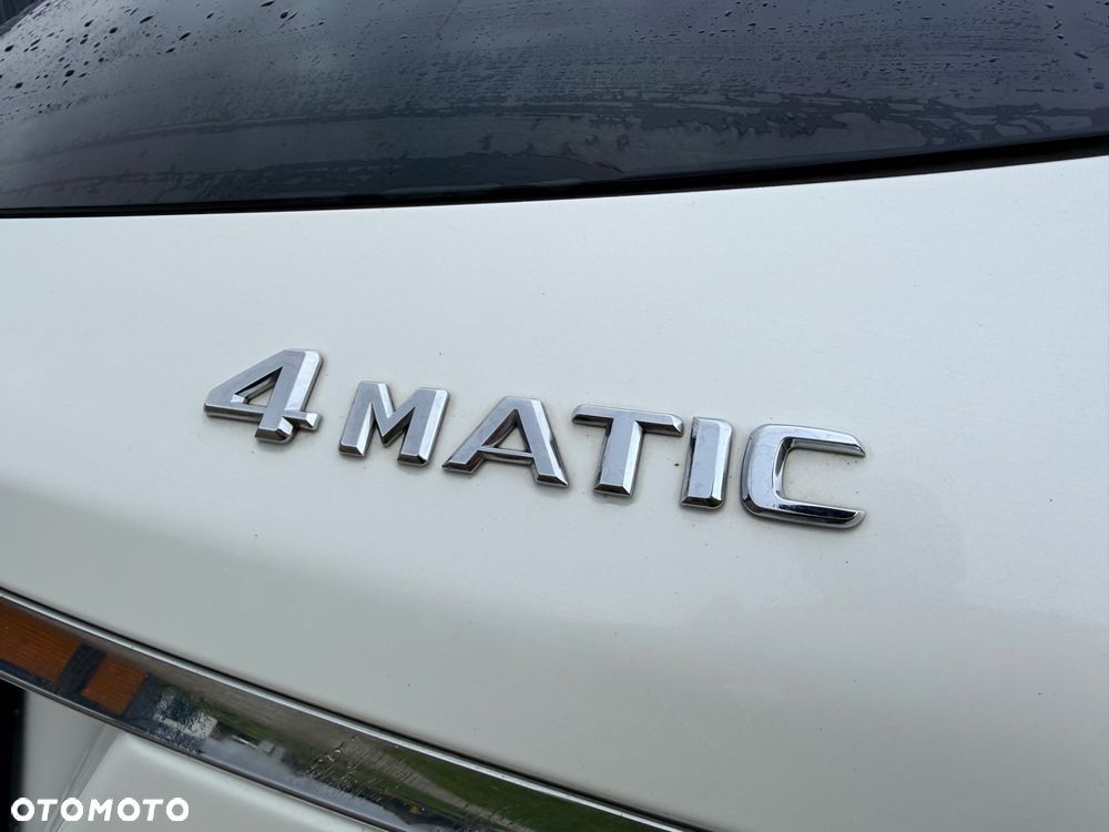 Mercedes-Benz CLS 500 BlueEffICIENCY - 10