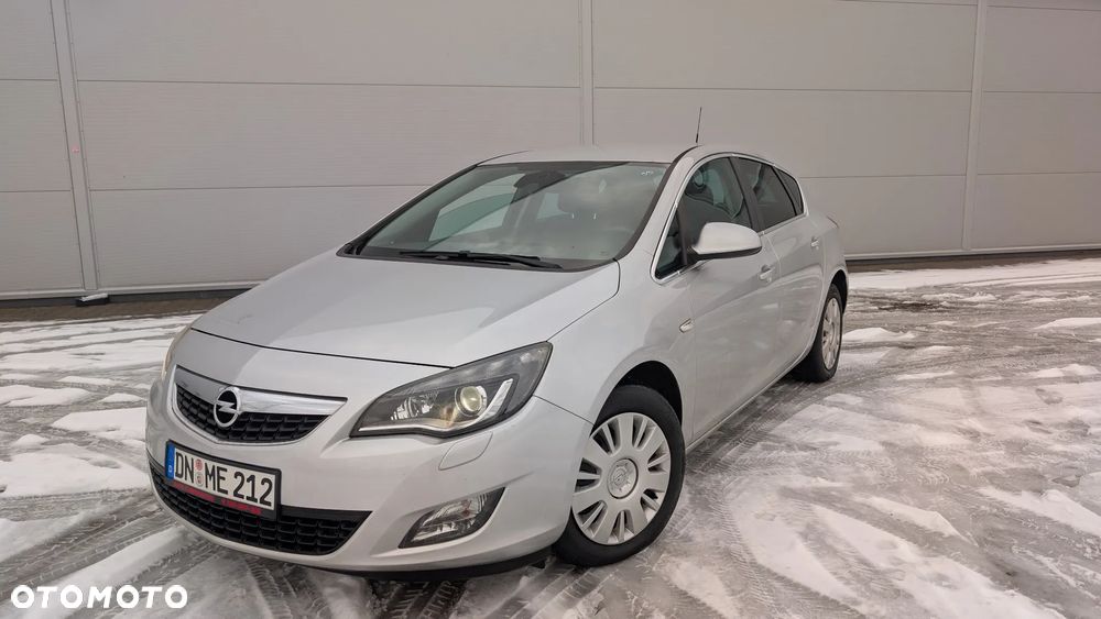 Opel Astra 2.0 CDTI DPF Innovation - 2