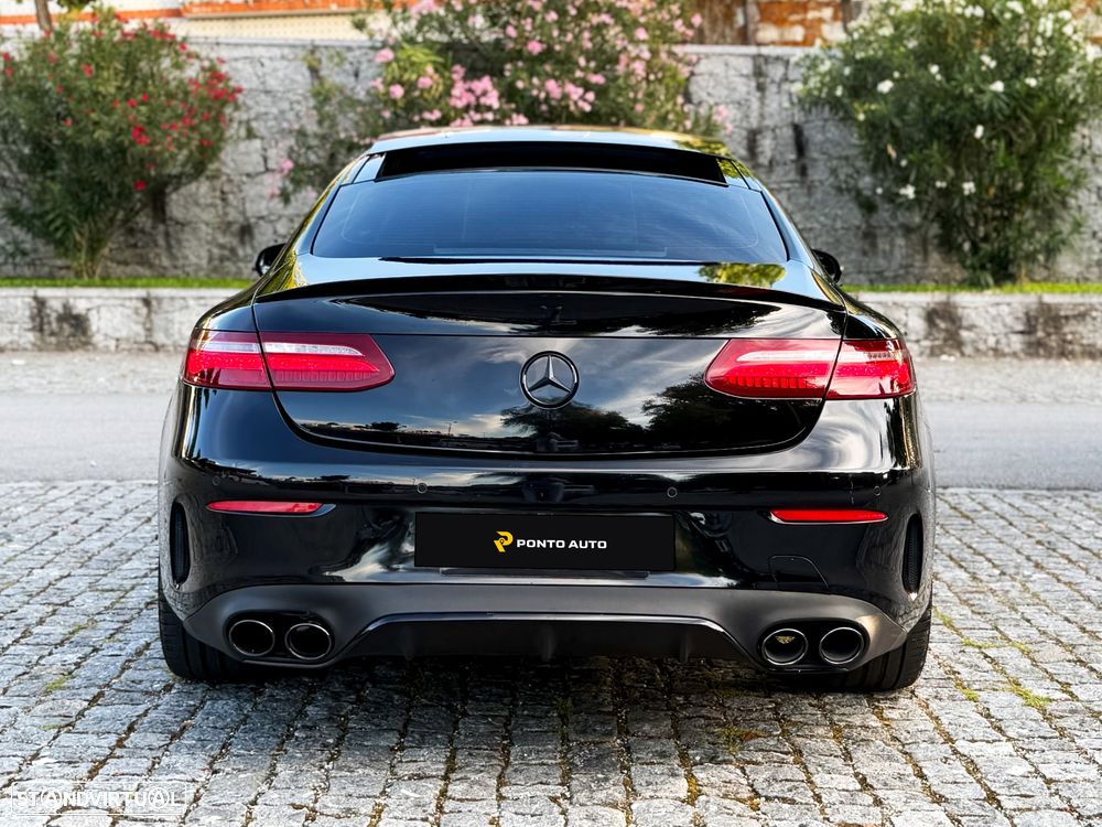 Mercedes-Benz E 220 d 9G-TRONIC AMG Line - 4