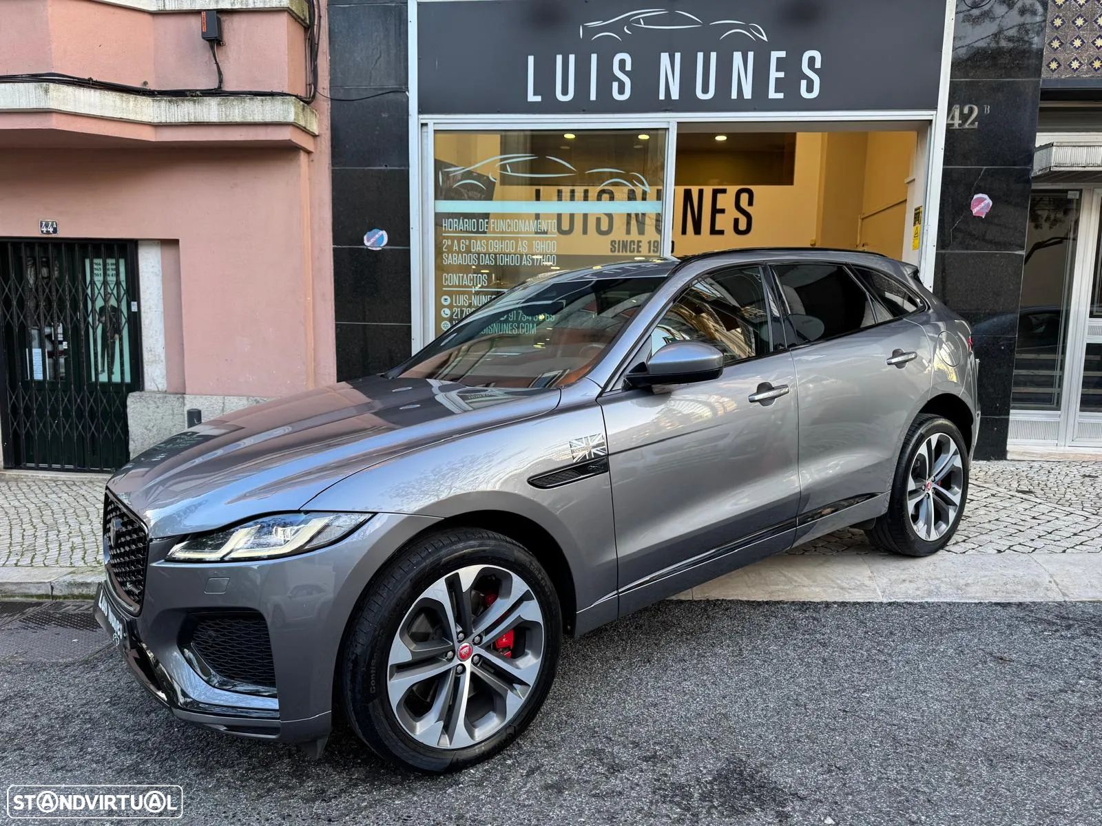 Jaguar F-Pace 2.0 P400e AWD R-Dynamic HSE - 1