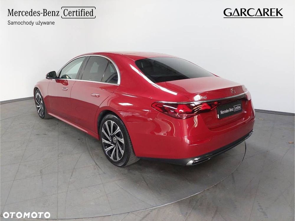 Mercedes-Benz Klasa E 200 mHEV 4-Matic Avantgarde 9G-Tronic - 3