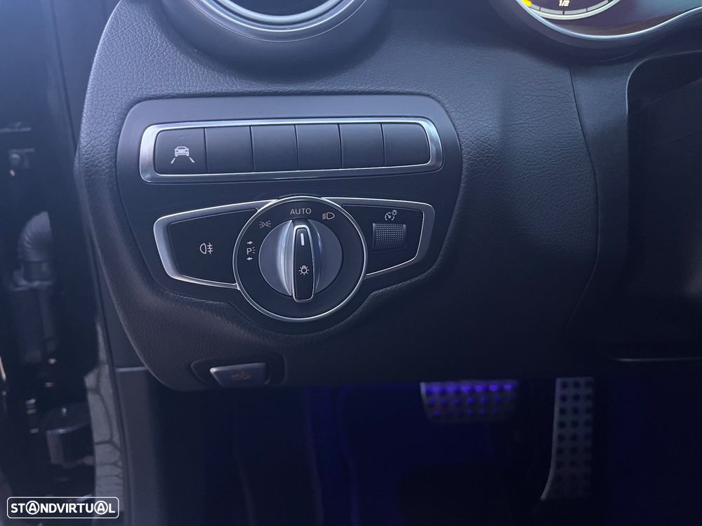 Mercedes-Benz C 300 de T 9G-TRONIC AMG Line - 38