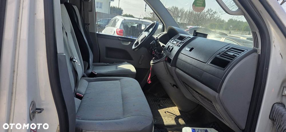 VW TRANSPORTER T5 lampa lewy tył - 3