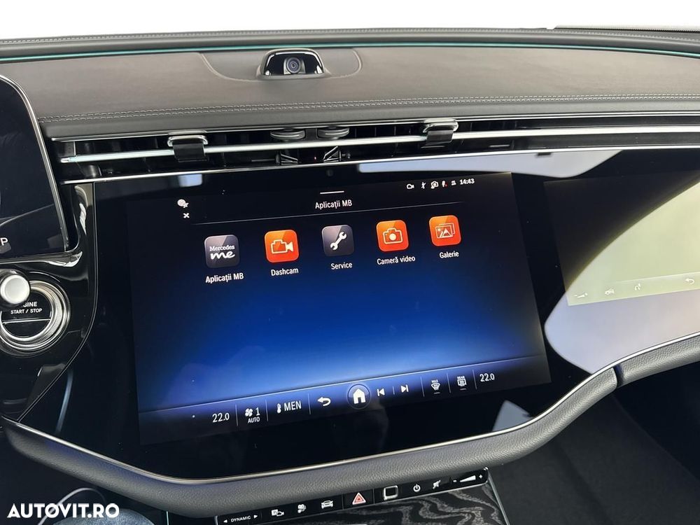 Mercedes-Benz E 300 4MATIC Aut. - 15