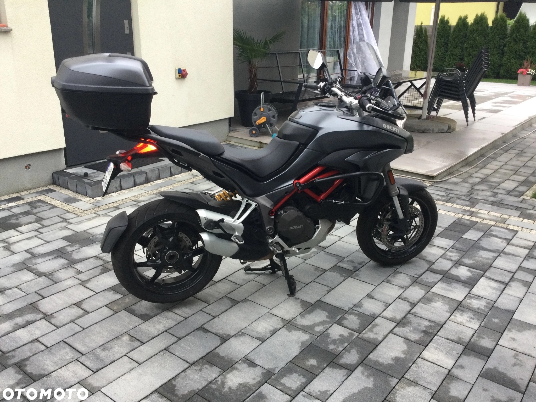 Ducati Multistrada - 2