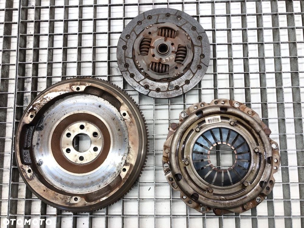 SPRZĘGŁO - 111.00 PLN - ALFA ROMEO 159 Sportwagon (939_) 2005 - 2012 1.8 MPI (939BXL1A) 103 kW - 2