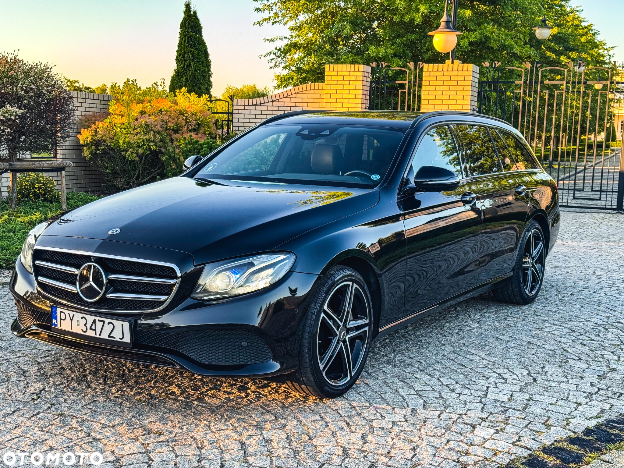 Mercedes-Benz Klasa E 350 BlueTEC 9G-TRONIC Avantgarde - 4
