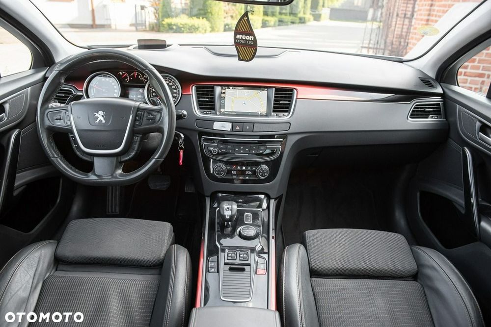 Peugeot 508 RXH 2.0 HDi HYbrid4 - 5