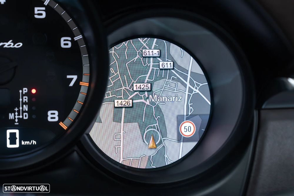 Porsche Macan Turbo PDK - 34
