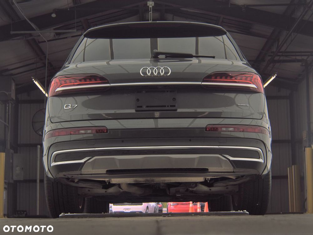 Audi Q7 - 5