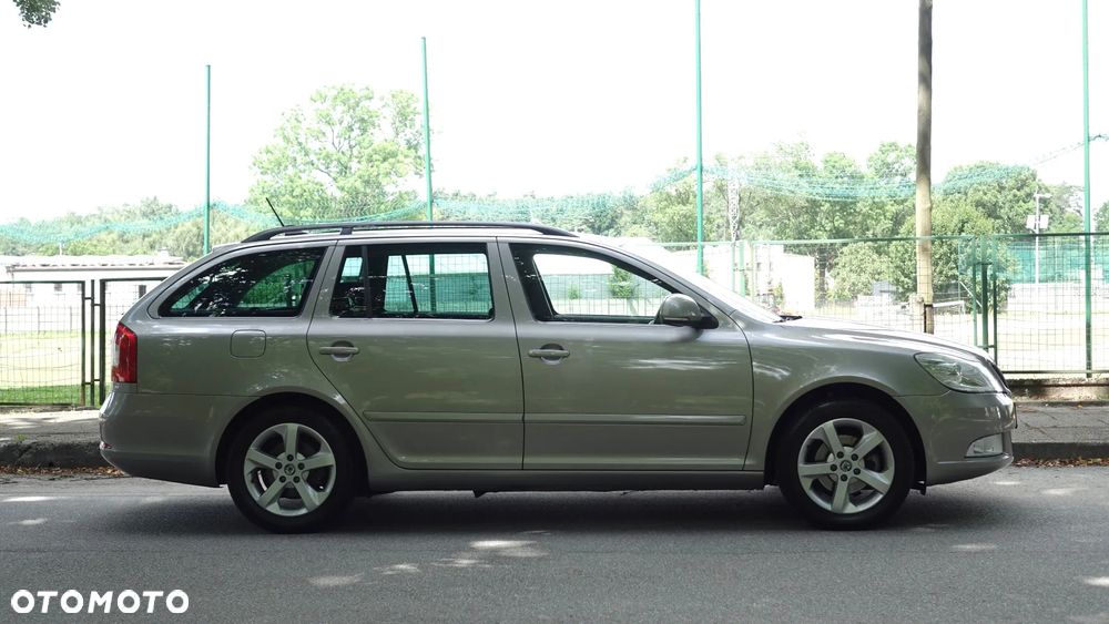 Skoda Octavia 1.4 TSI Ambiente Green tec - 36