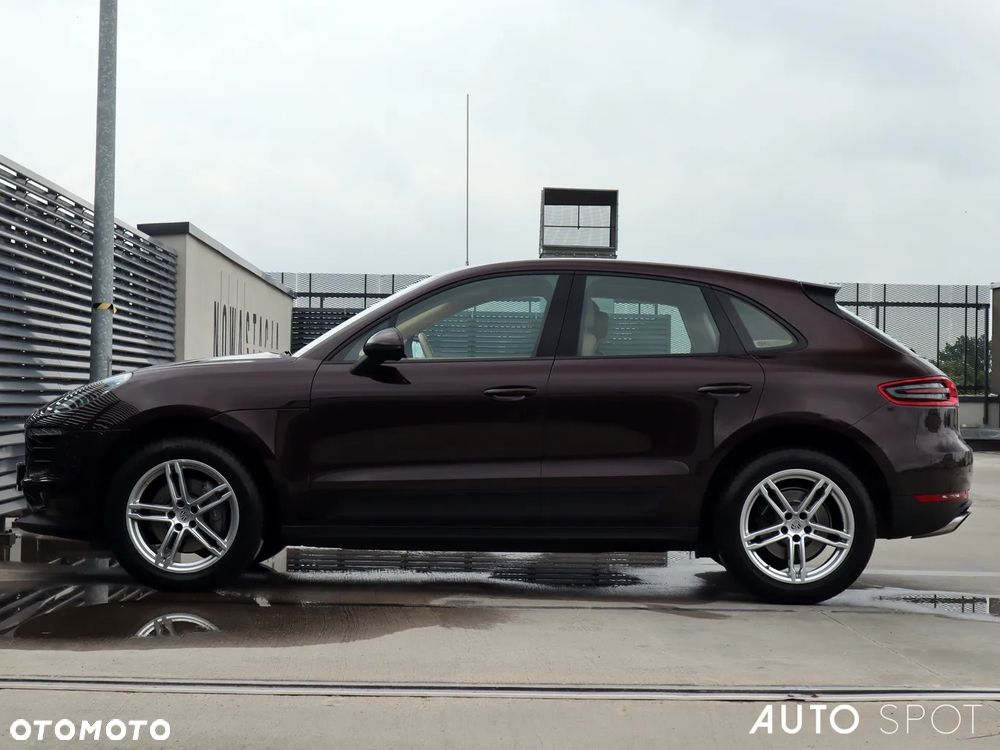 Porsche Macan - 2