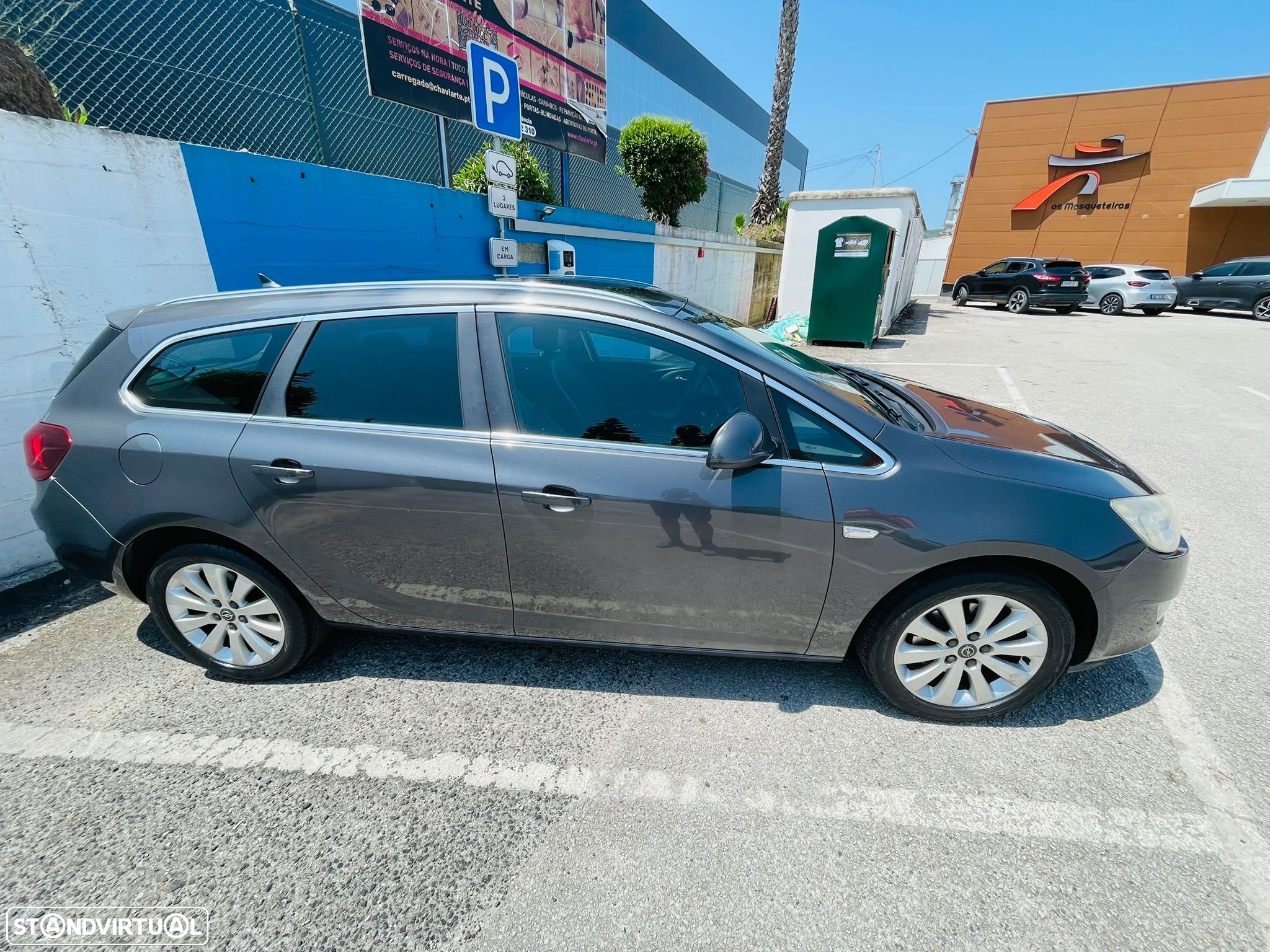 Opel Astra Sports Tourer 1.7 CDTi Cosmo - 2