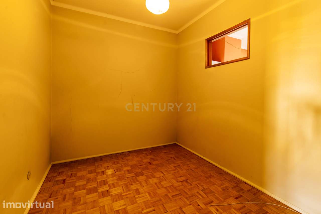MORADIA T3 centro - Grande imagem: 2/31