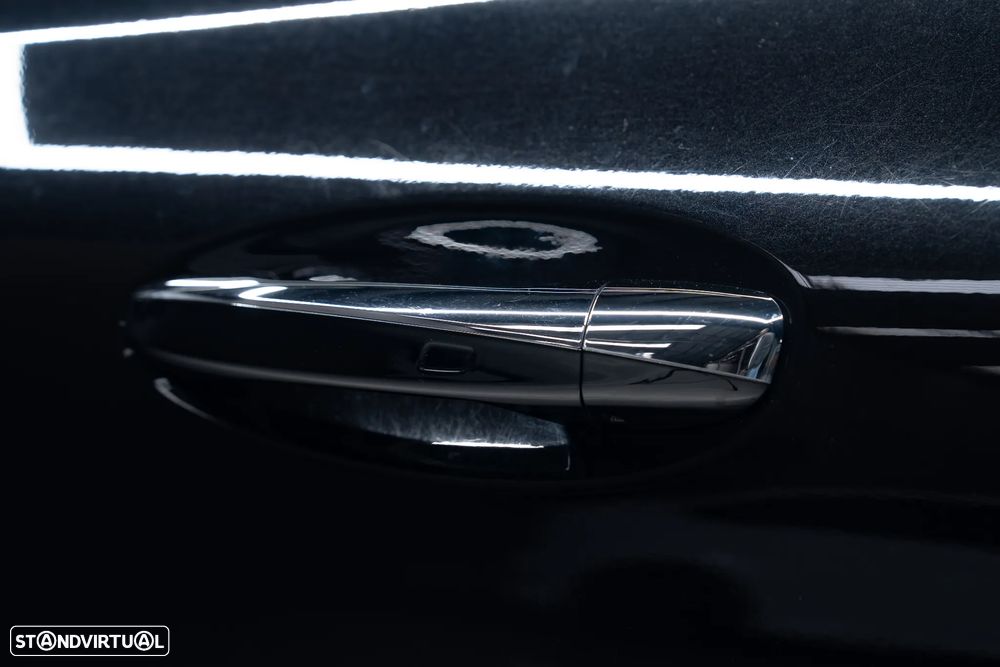 Mercedes-Benz E 220 d Cabrio 9G-Tronic AMG Line - 16