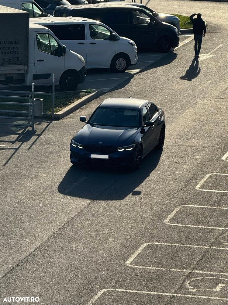 BMW Seria 3 320i AT - 5