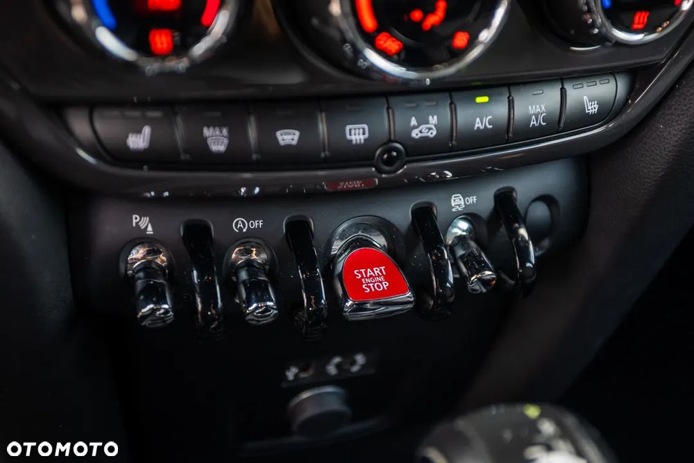 MINI Countryman Cooper D - 21