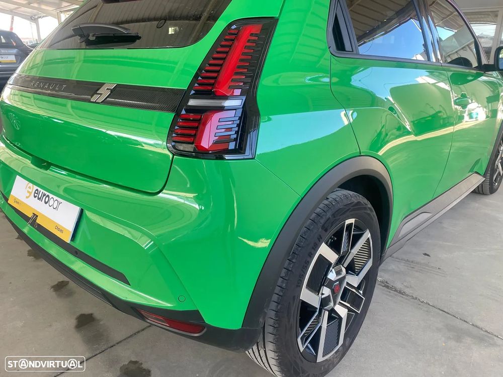 Renault 5 E-Tech R Techno 150 Comfort Range - 37