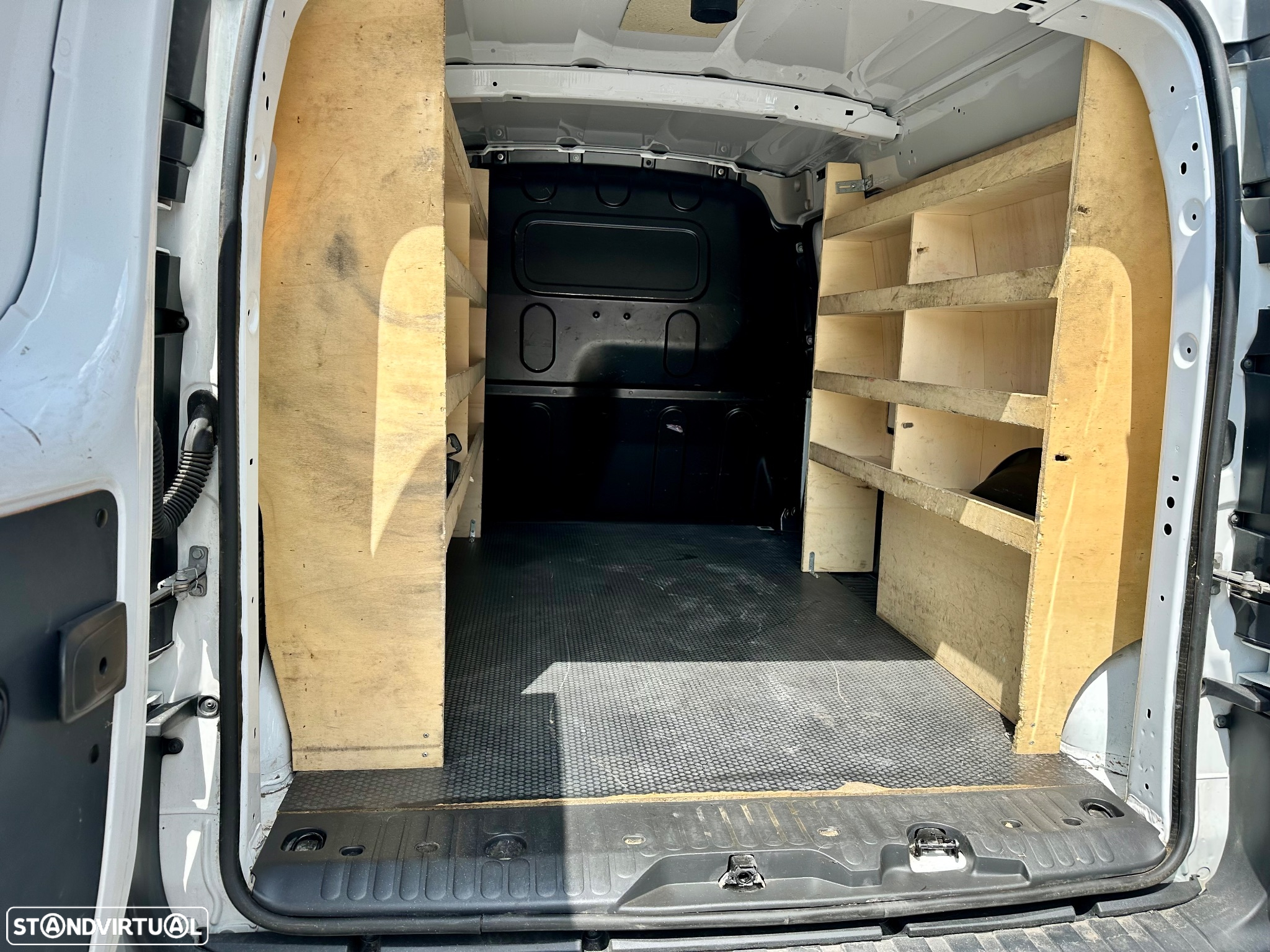Renault Kangoo MAXI - 12