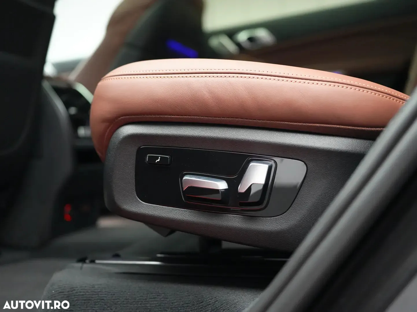 BMW X7 xDrive30d - 37